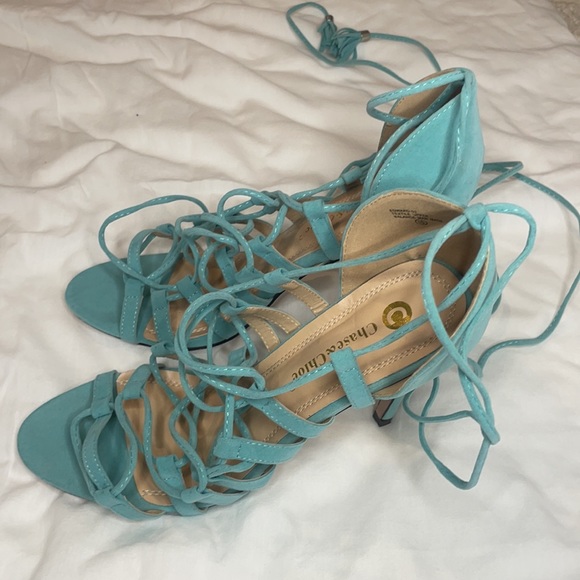 Never worn up the leg teal heels , super cute - Picture 3 of 4